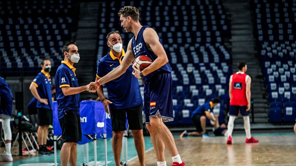 Jorge Lorenzo y Pau Gasol