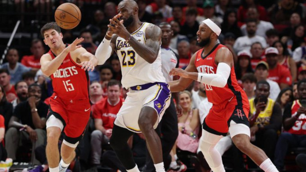 Lakers pierde ante Rockets