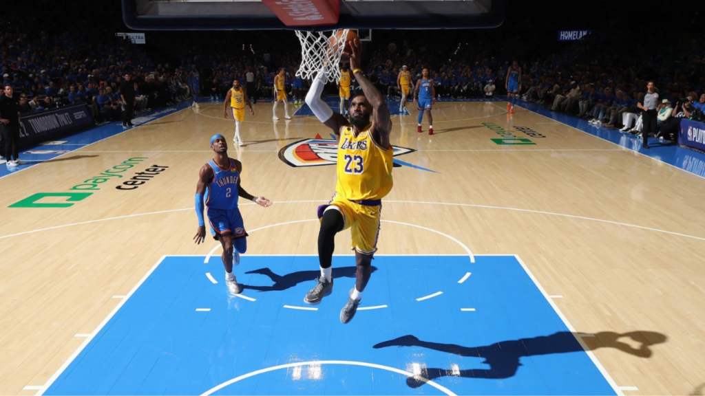 revia lakers vs okc juego 2