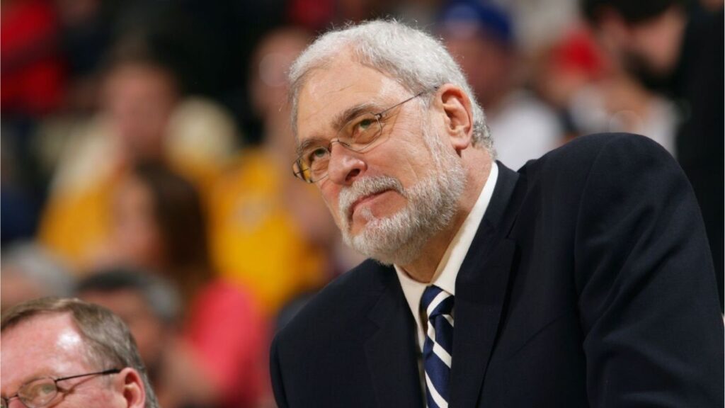 Actualización de Lakers hasta hoy 5 Phil Jackson tendrá su estatua en lakers